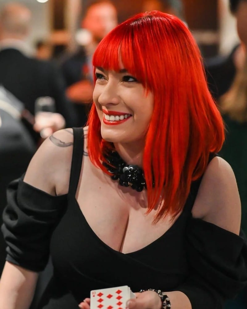 Laura London